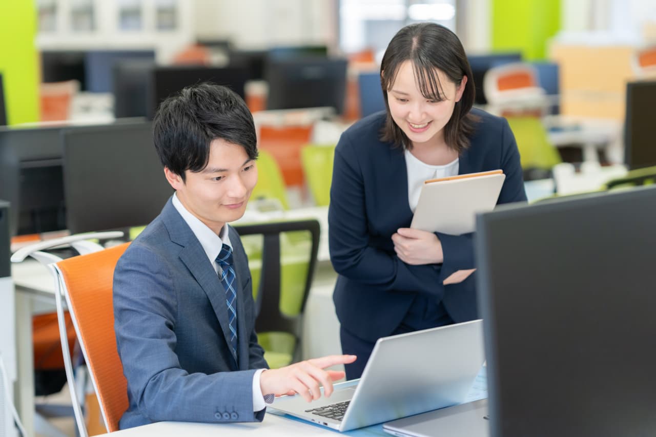 入会案内人物画像